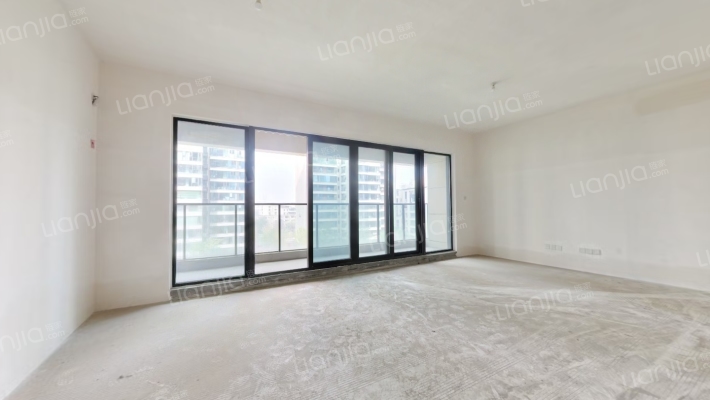 中南融创玖华台邸二手房实景图