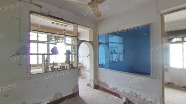 公园路13号院二手房实景图