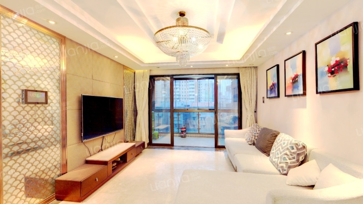 君华江畔豪园二手房实景图