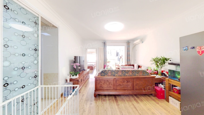 新华嘉园东区二手房实景图