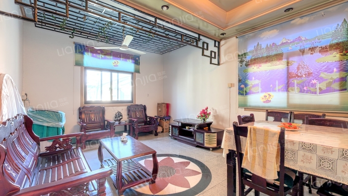 菀坪社区二手房实景图