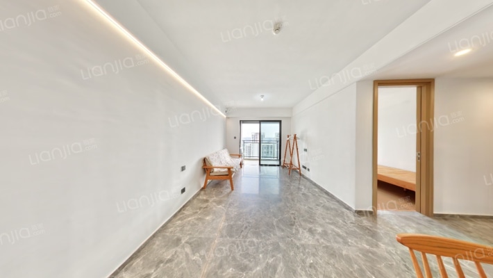 卓越旭辉江屿海二手房实景图