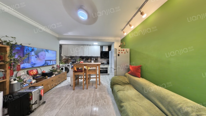 世华泊郡二手房实景图