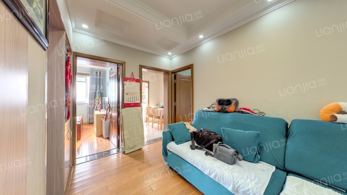 欣鸿公寓二手房实景图