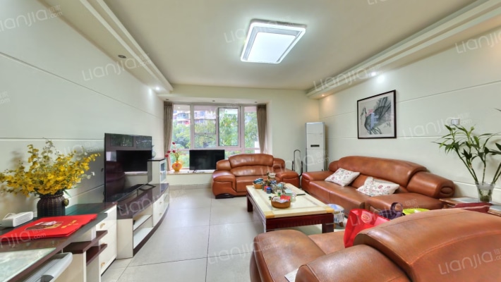 蓝谷地三四期二手房实景图