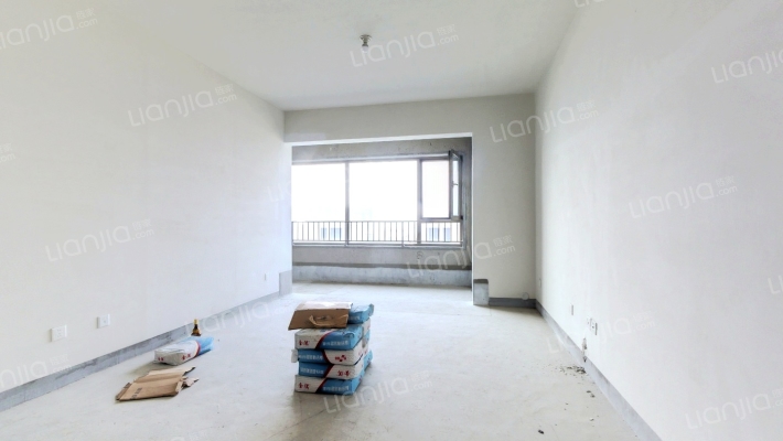 龙湖天越二手房实景图