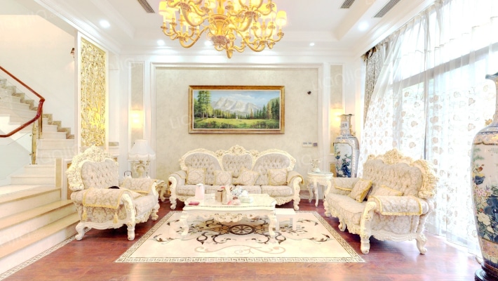 卓越维港南区二手房实景图