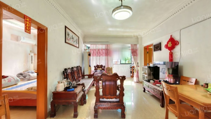 荷景花园六区二手房实景图