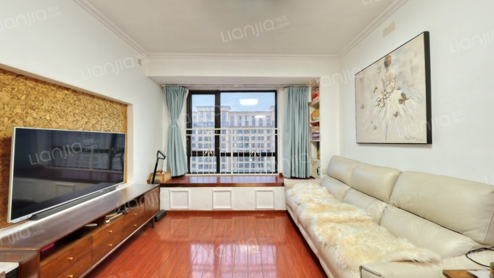 丽晶湾二手房实景图