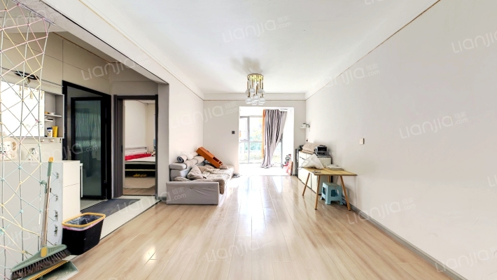 花样年德商好未來二手房实景图