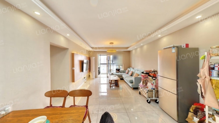 万商美寓二手房实景图