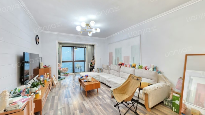 新雨香沁二手房实景图