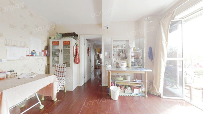 石头城84号二手房实景图