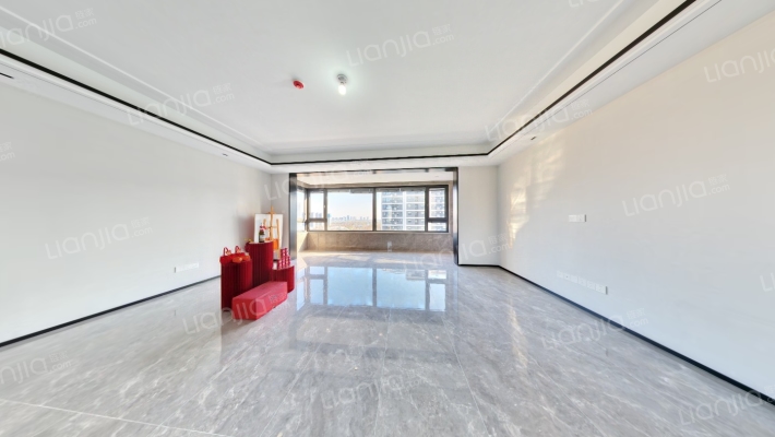 兴邦蓝海公园二手房实景图