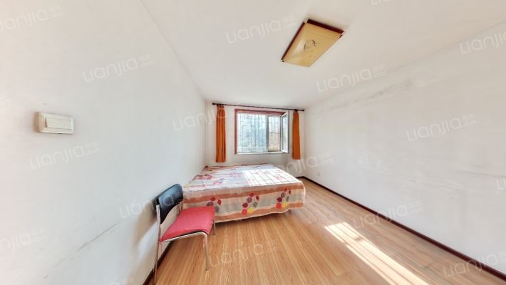 汇宝名苑二手房实景图