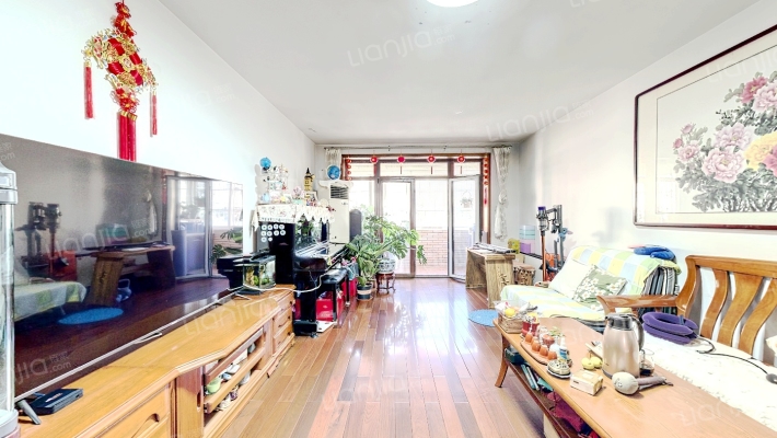 青岛山花园二手房实景图