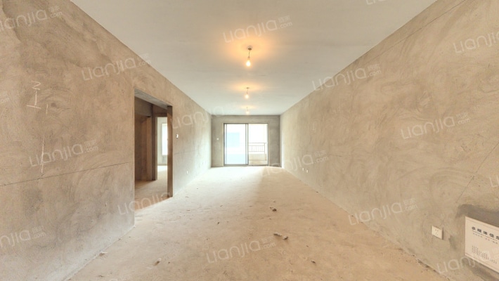 云青花园A1区二手房实景图