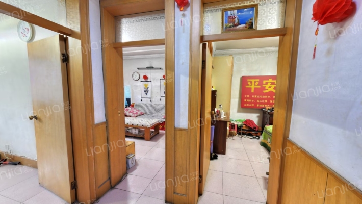 平安小区二手房实景图