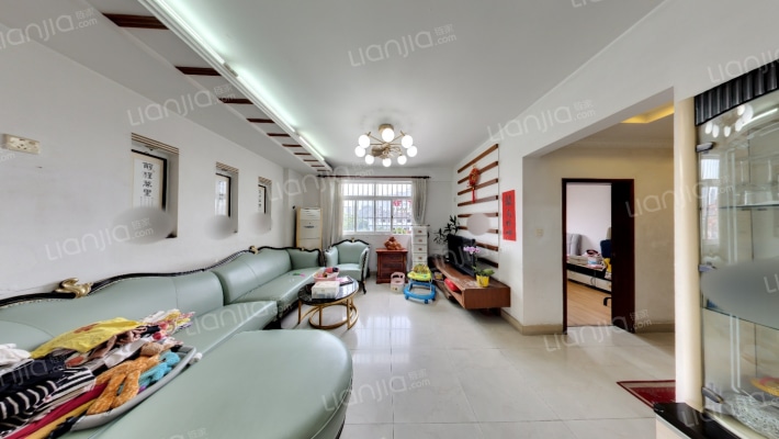 海诚名轩二手房实景图