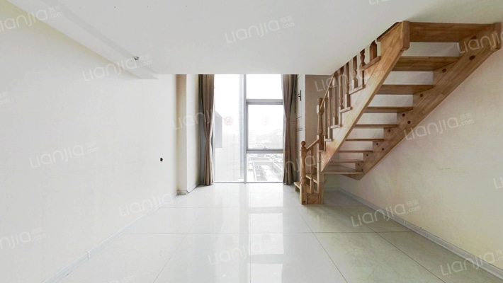 WFC协信中心二手房实景图