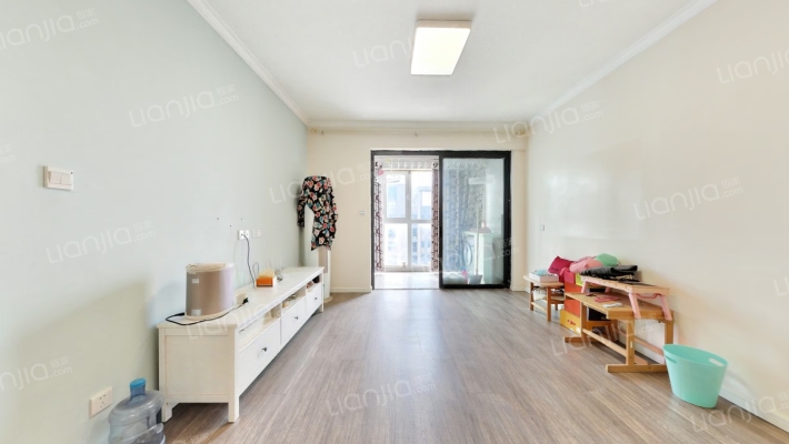 有色地质家园A区二手房实景图