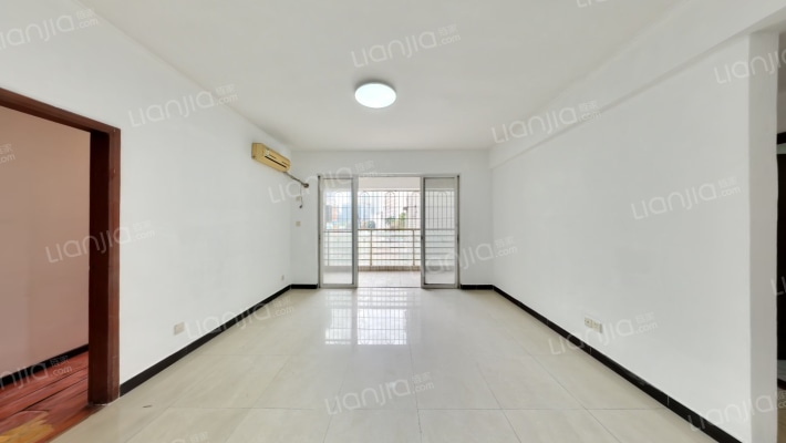 紫来居二手房实景图