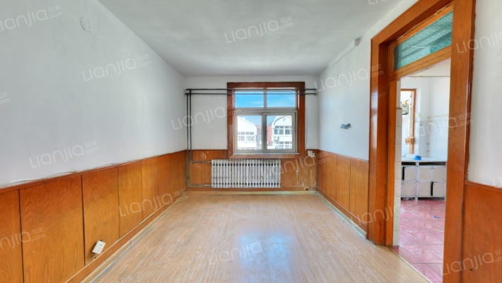 兴山路二手房实景图