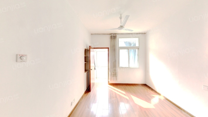 市委党校宿舍二手房实景图