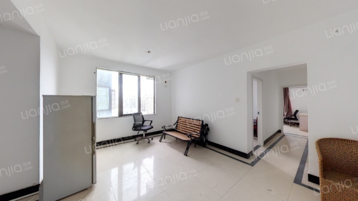 南苑大厦二手房实景图