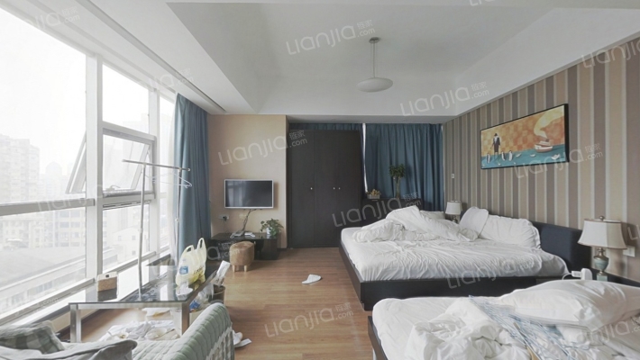 东方金座二手房实景图