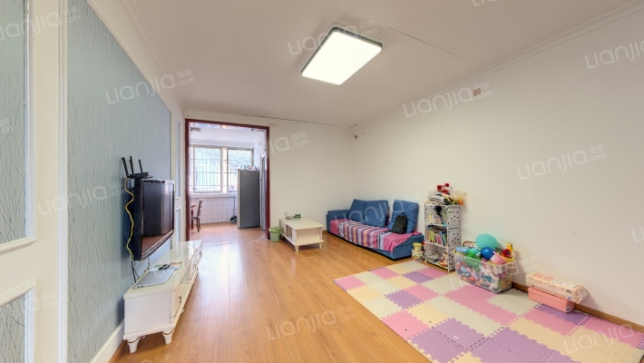 龙平路412号二手房实景图