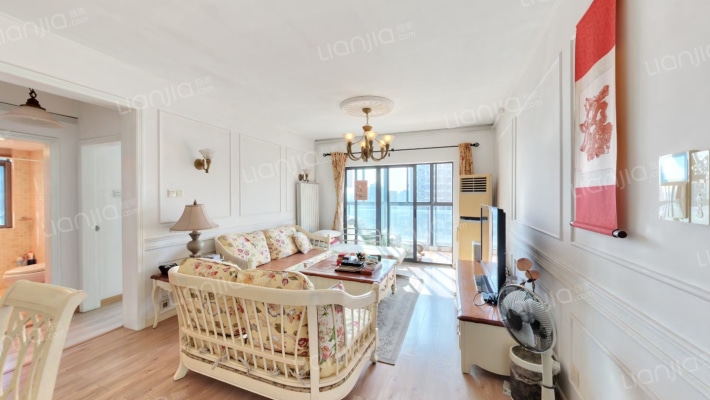 融科三万英尺二手房实景图