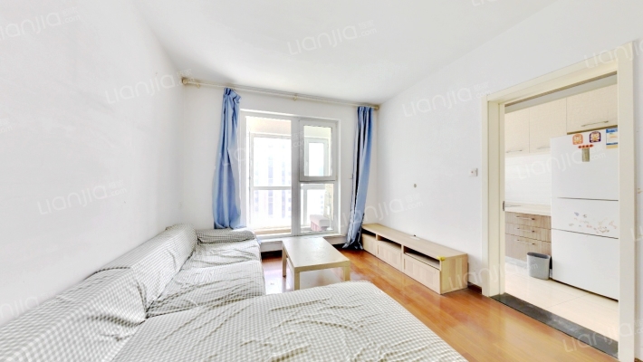 步阳江南甲第三期二手房实景图