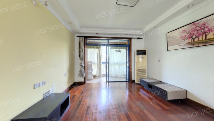 嘉骏花苑二手房实景图