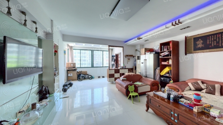 锦江花园二区二手房实景图