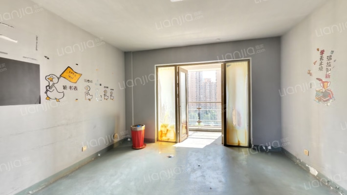 天湖城二手房实景图