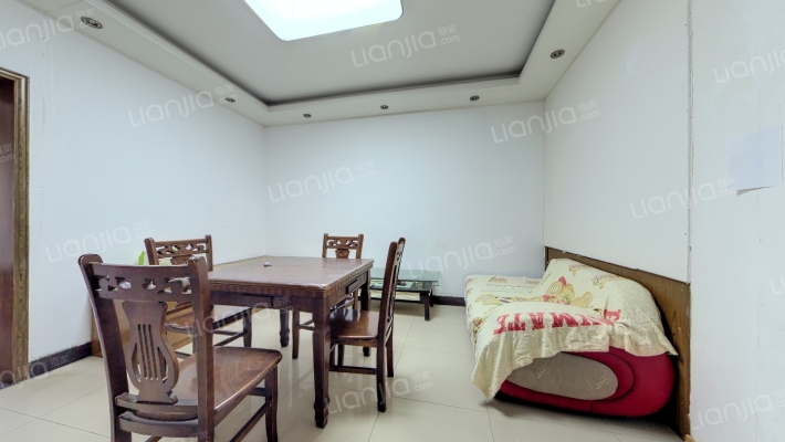 团结花园楼二手房实景图