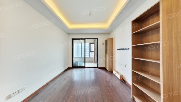 万科美景龙堂二手房实景图