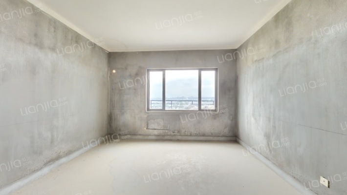 越溪湖畔二手房实景图