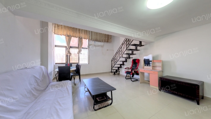 COCO公寓二手房实景图