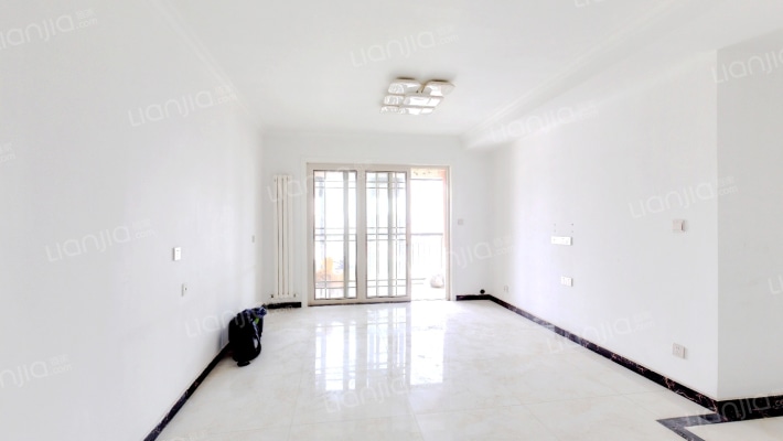 升龙国际天玺二号院二手房实景图