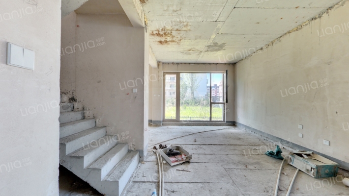 绿城·沁园二手房实景图