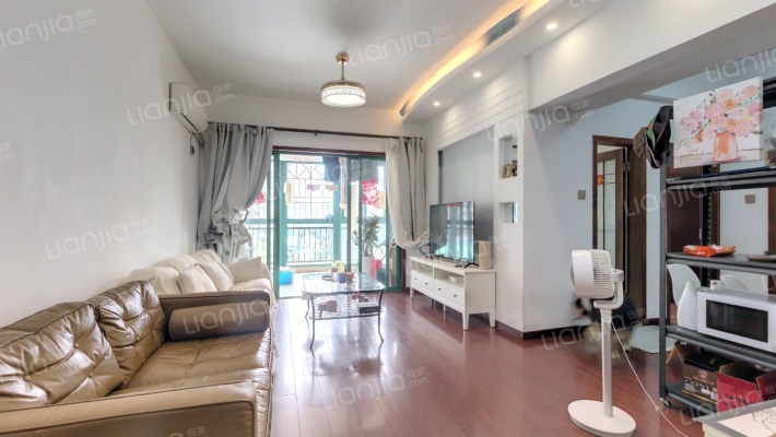 南山豪庭二手房实景图