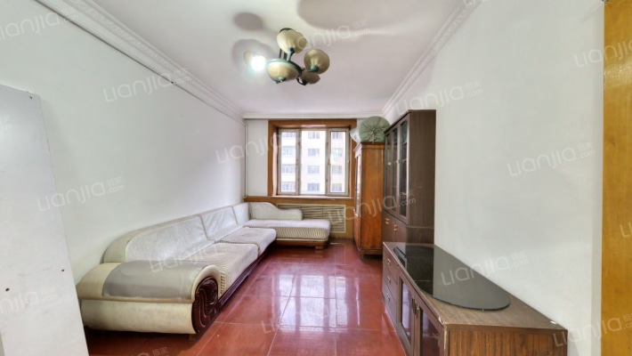 理治街二手房实景图