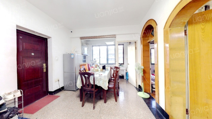 春晖社区桂花西路二手房实景图