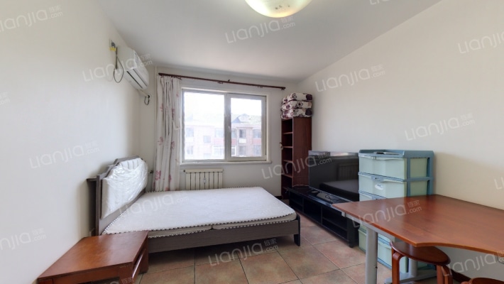 索家坟20号院二手房实景图