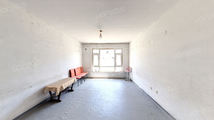 鲁辉国际德国小镇二手房实景图