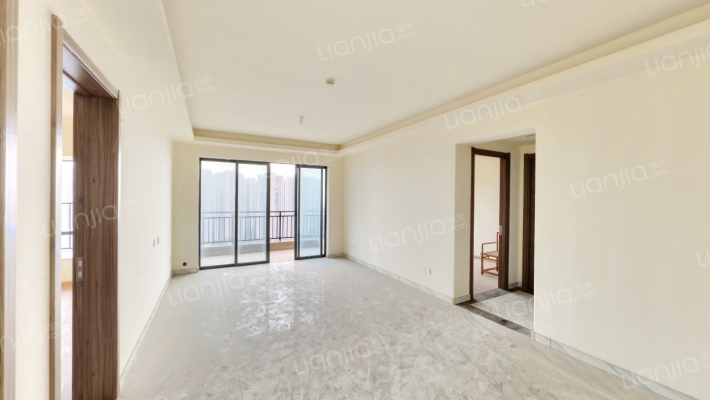 碧桂园凤凰城二手房实景图