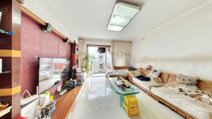 河畔名居二手房实景图