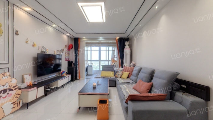 半岛美居二手房实景图